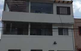 CASA CON USO DE SUELO EN VENTA COMO TERRENO